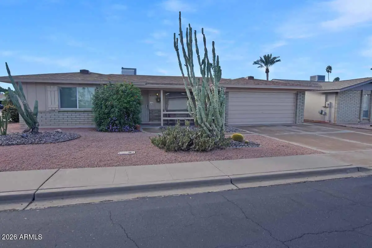 4927 E Crescent Avenue, Mesa, AZ 85206 - Image #1