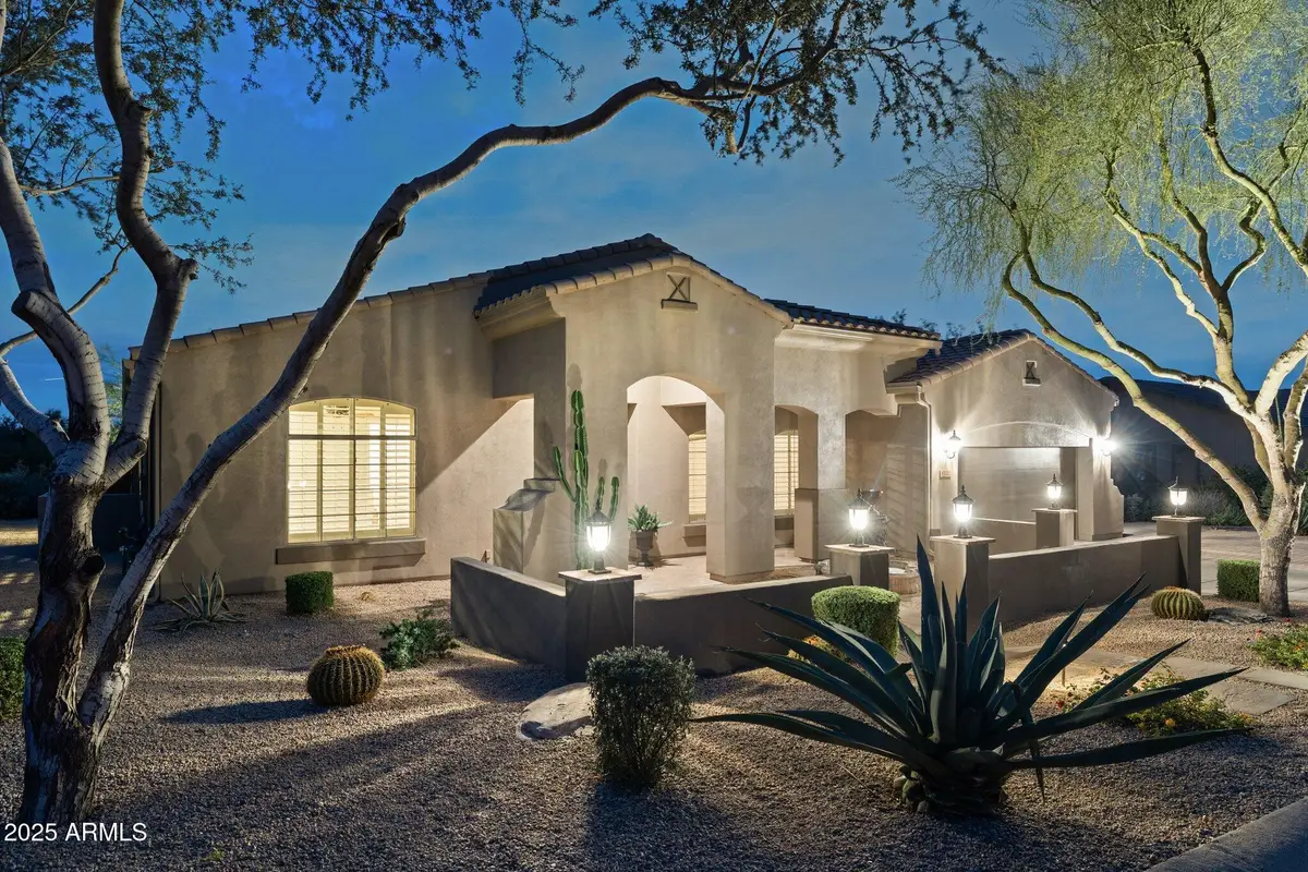 8721 E Nance Street E, Mesa, AZ 85207 - Image #1