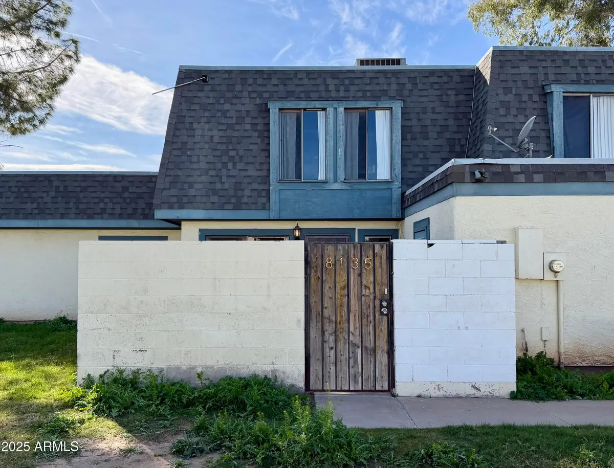 8135 N 32nd Drive, Phoenix, AZ 85051 - Image #1