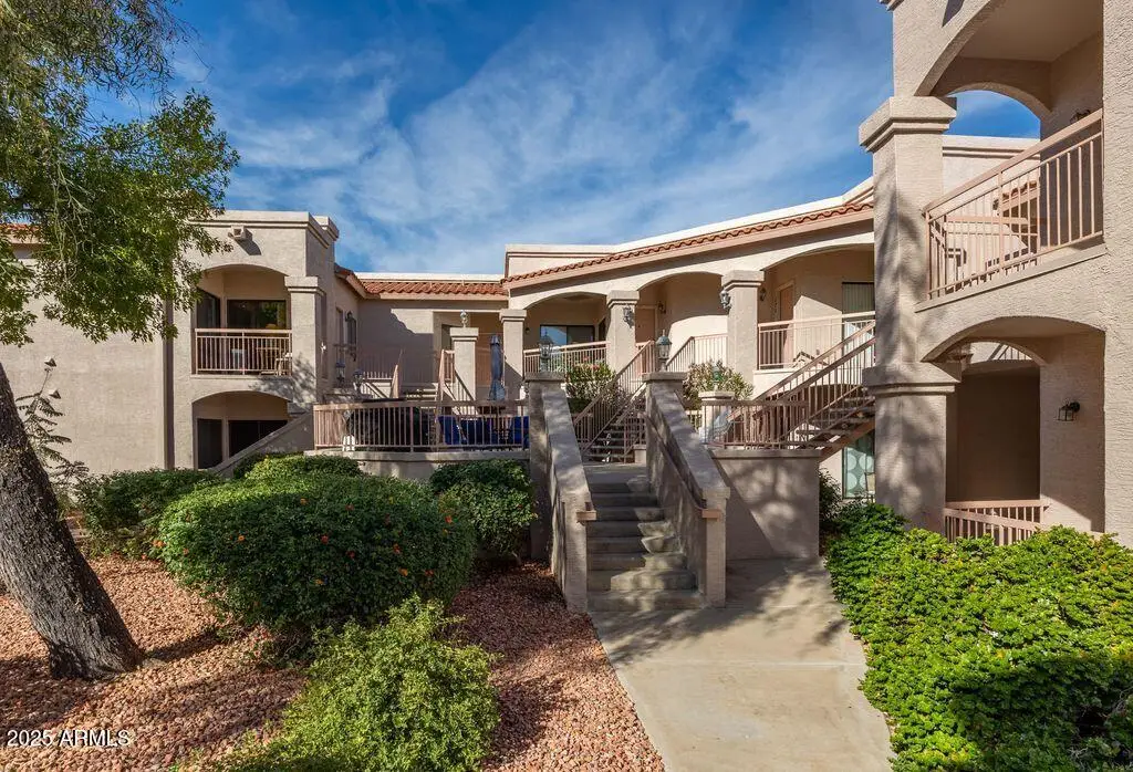 9151 W Greenway Road #273, Peoria, AZ 85381 - Image #1