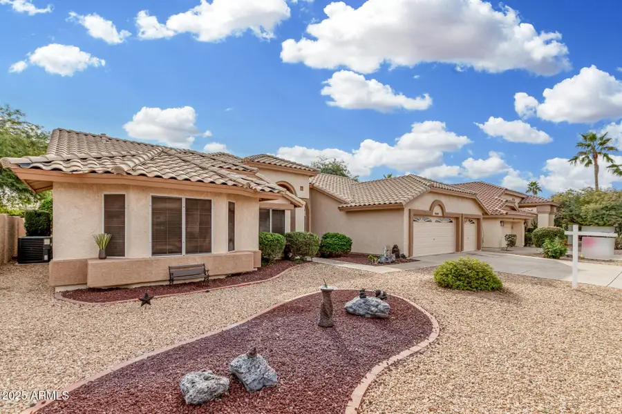 9007 W Kerry Lane, Peoria, AZ 85382 - Image #2