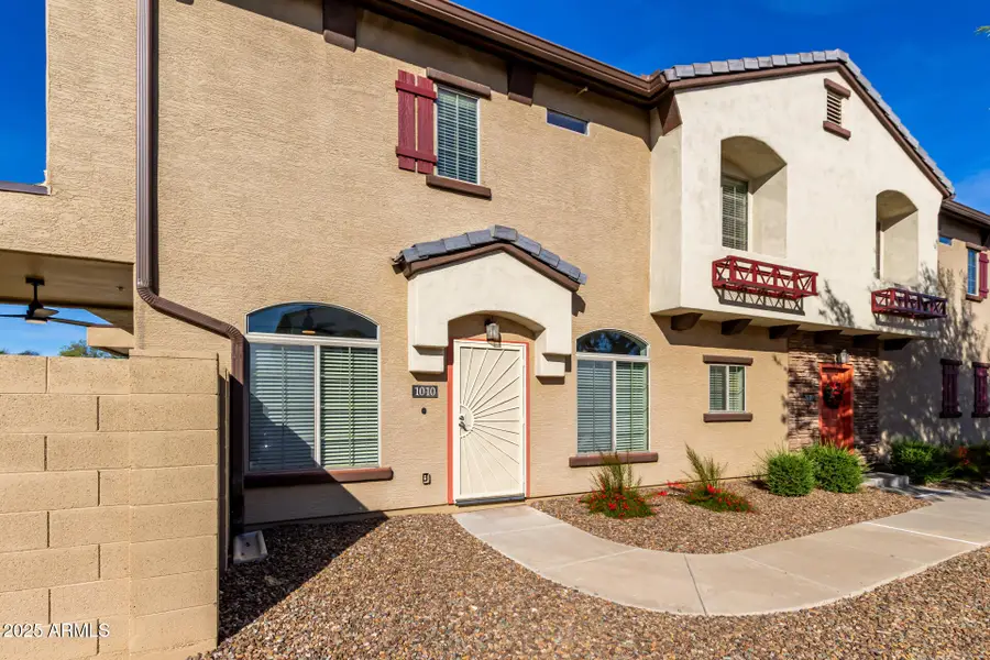 2725 E Mine Creek Road #1010, Phoenix, AZ 85024 - Image #3