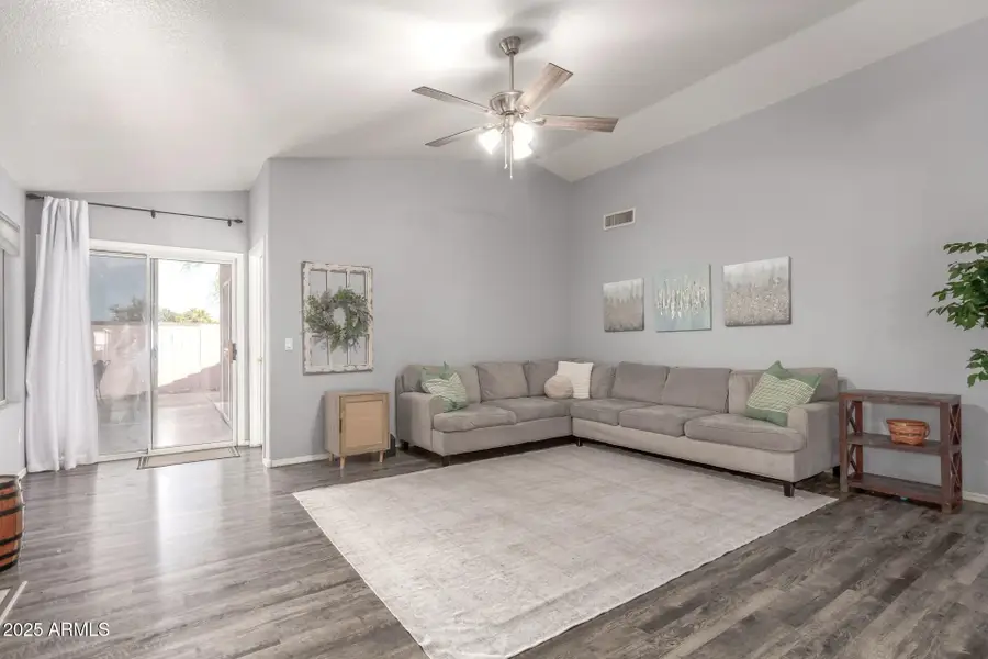 106 W Smoke Tree Road, Gilbert, AZ 85233 - Image #3