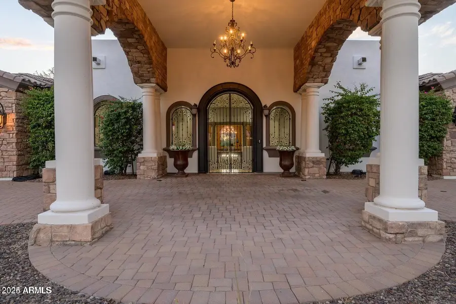 8214 E Kael Street, Mesa, AZ 85207 - Image #3