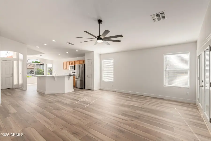 20938 N 86th Avenue, Peoria, AZ 85382 - Image #3