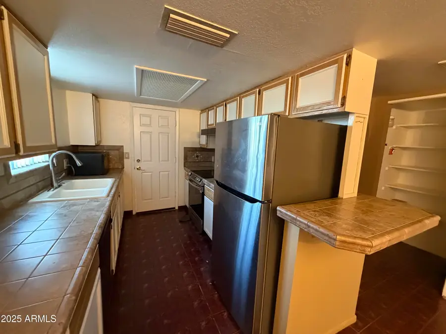 2138 S Clubhouse Drive, Casa Grande, AZ 85194 - Image #2