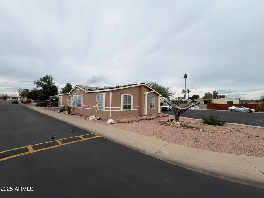 11275 N 99th Avenue #223, Peoria, AZ 85345 - Image #2