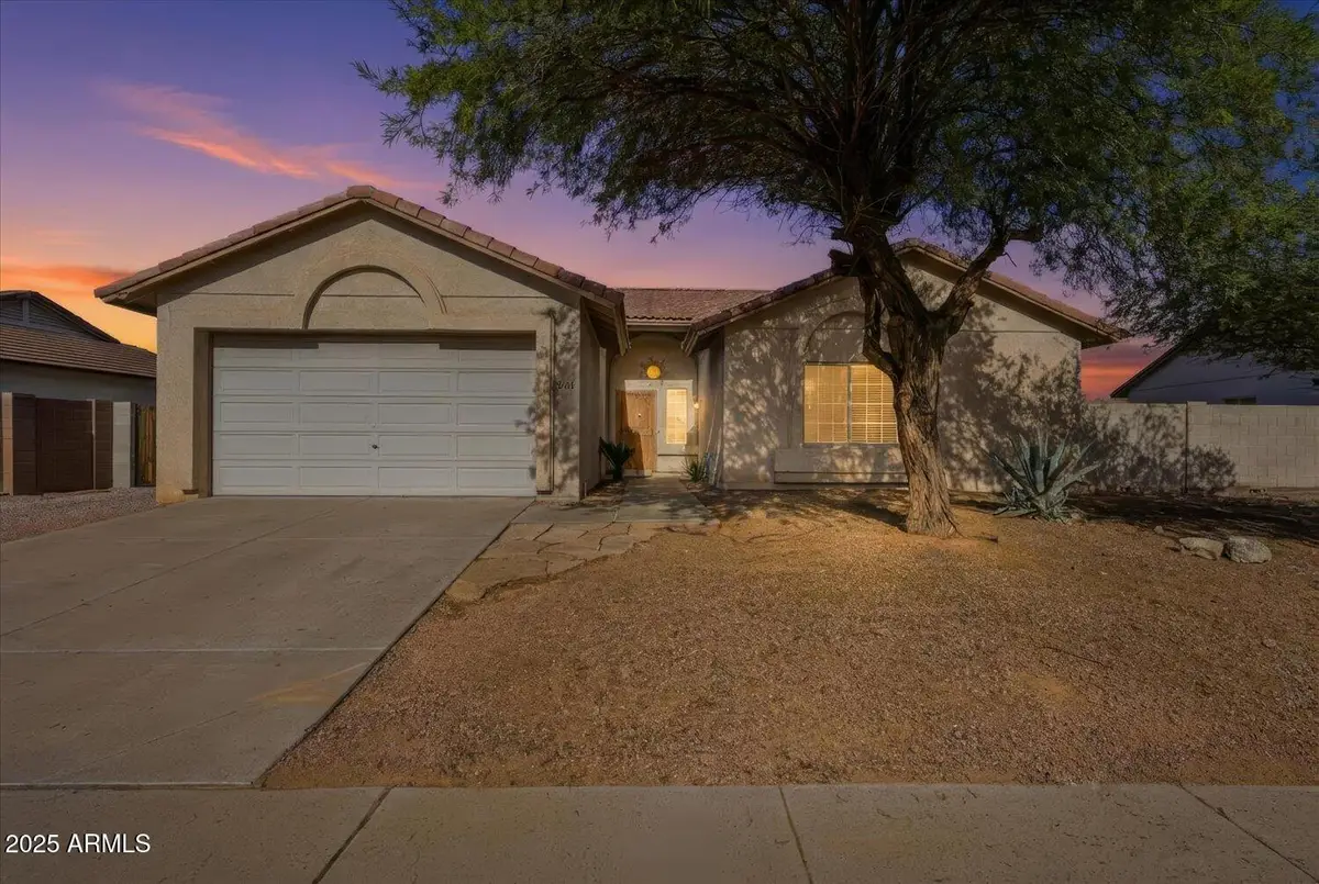 7606 W Southgate Avenue, Phoenix, AZ 85043 - Image #1