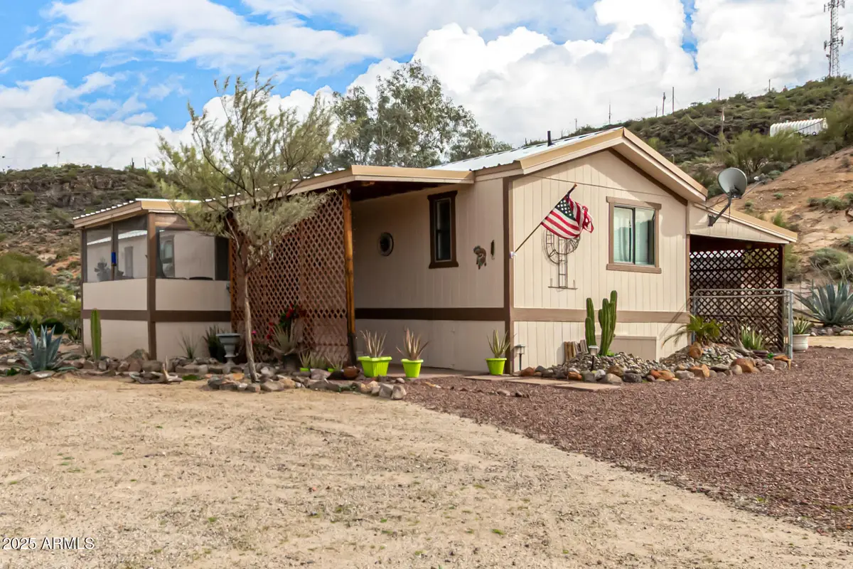 34905 S School Loop Road, Black Canyon City, AZ 85324 - Image #1
