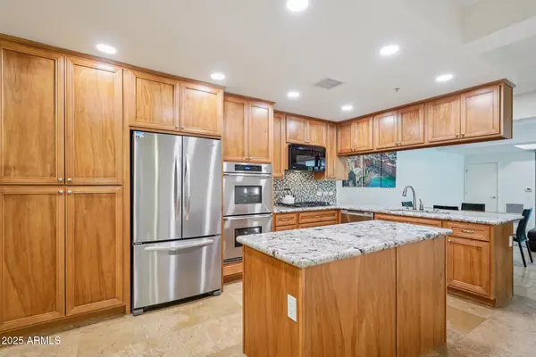 7161 E Rancho Vista Drive #2002, Scottsdale, AZ 85251