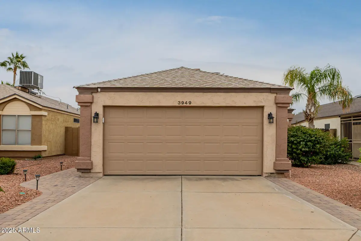 3949 W Chama Drive, Glendale, AZ 85310 - Image #1
