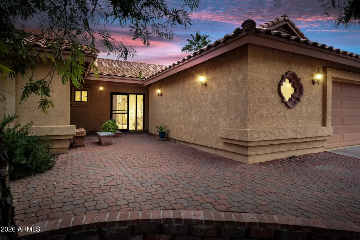 7833 S Terrace Road, Tempe, AZ 85284 - Image #1