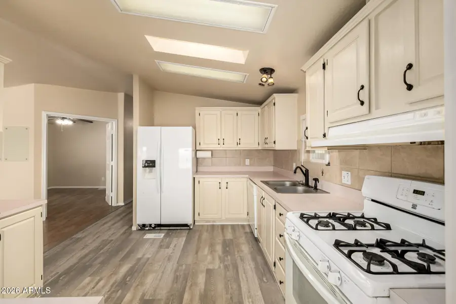 3952 E Birchwood Avenue, Mesa, AZ 85206 - Image #3