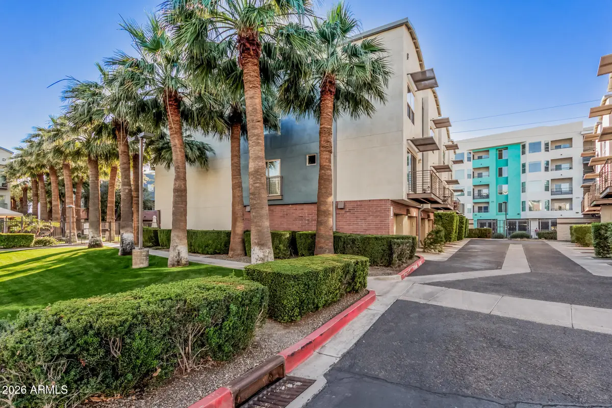 525 W Lakeside Drive #141, Tempe, AZ 85281 - Image #1