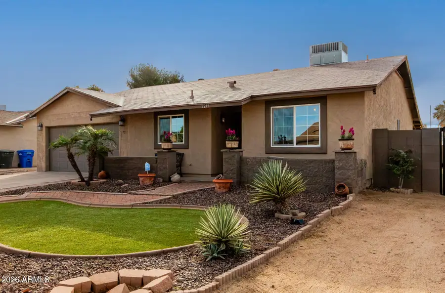 2245 W Sequoia Drive, Phoenix, AZ 85027 - Image #2