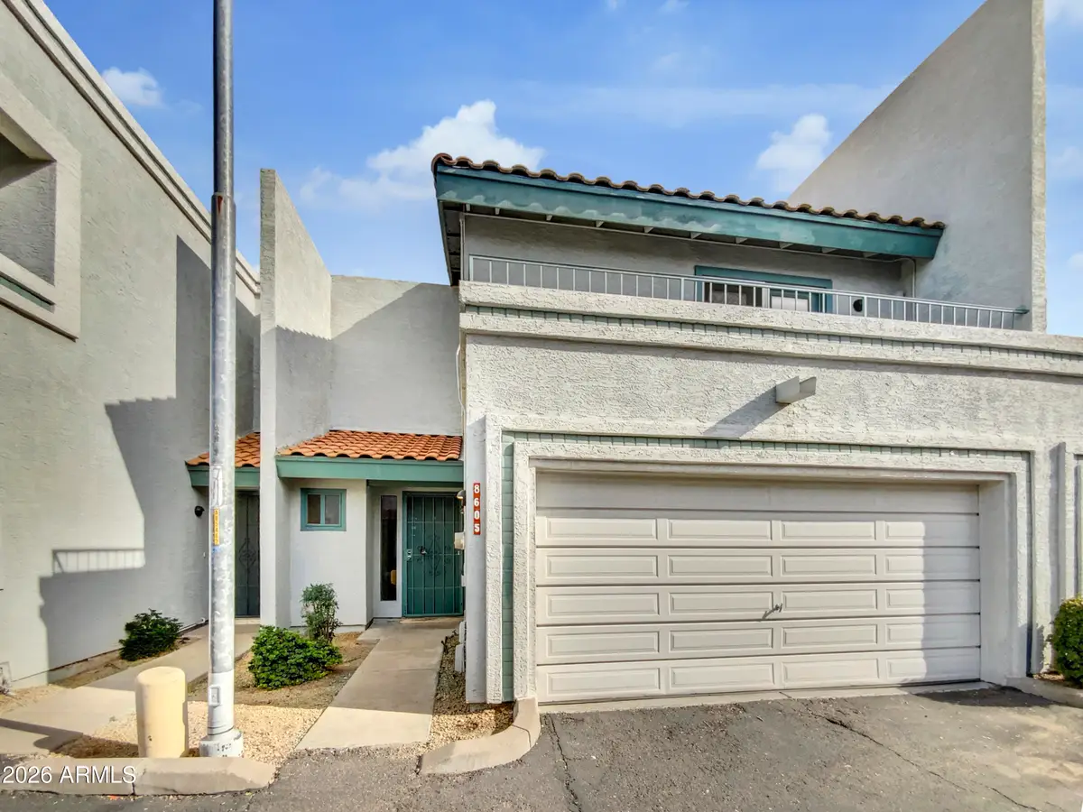 8605 N 67th Lane, Peoria, AZ 85345 - Image #1