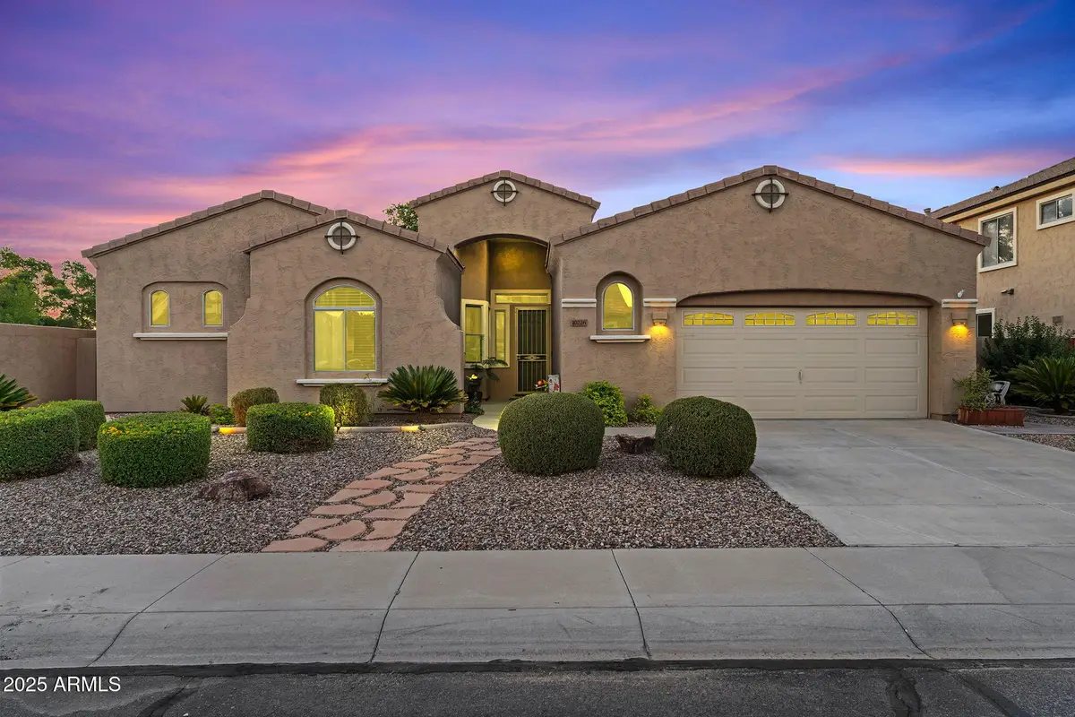 10226 E Lakeview Avenue, Mesa, AZ 85209 - Image #1