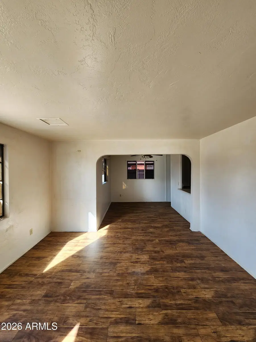 8749 N 30th Avenue, Phoenix, AZ 85051 - Image #3