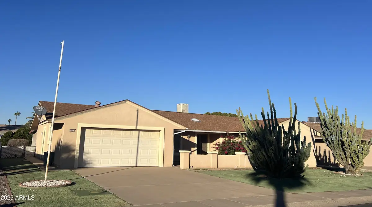 10014 W Oak Ridge Drive, Sun City, AZ 85351 - Image #1