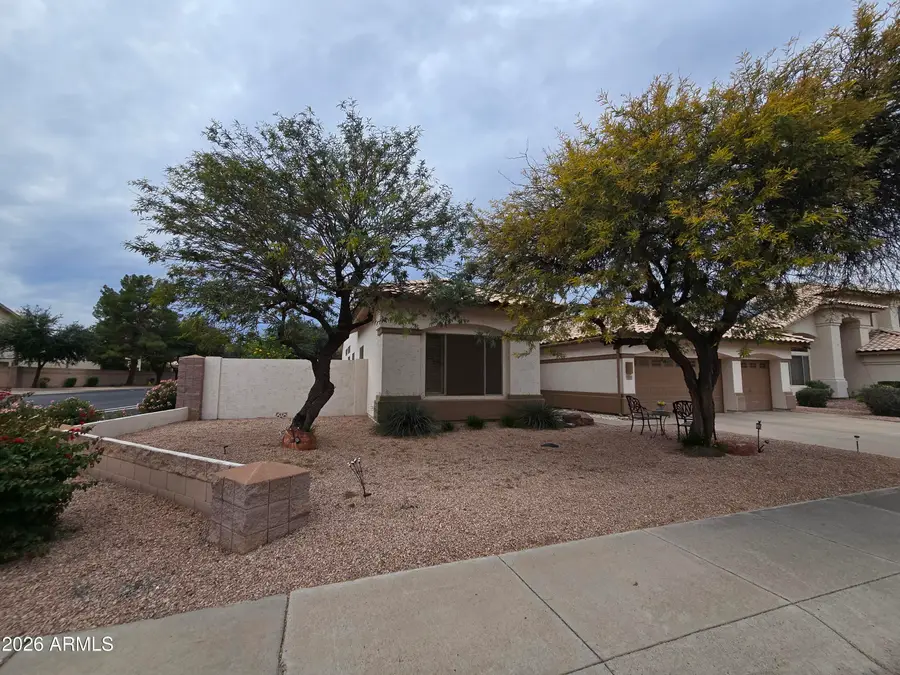 7116 S Los Feliz Drive, Tempe, AZ 85283 - Image #2