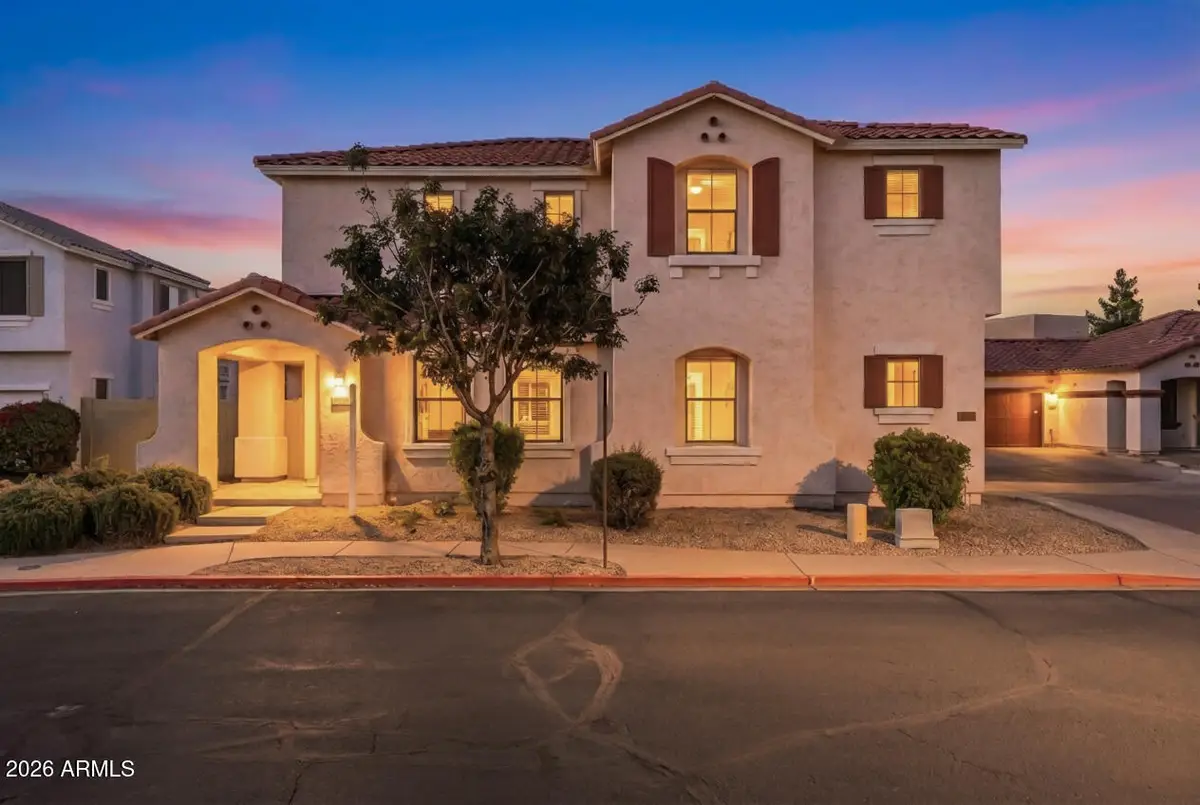 832 E Stottler Drive, Gilbert, AZ 85296 - Image #1