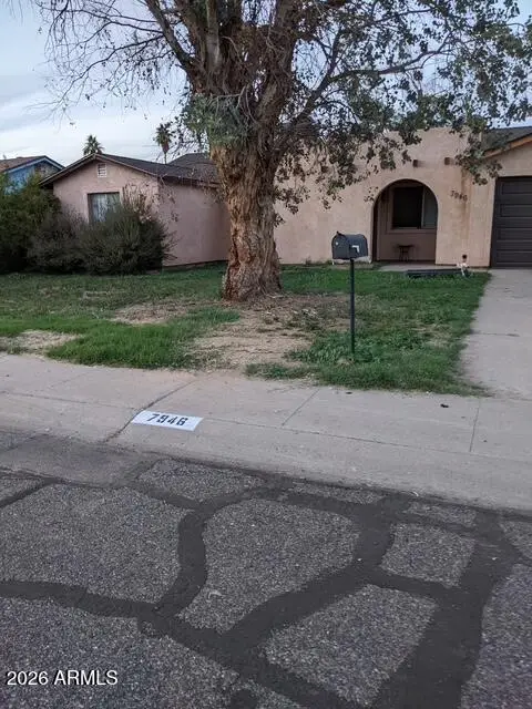 7946 W Coolidge Street, Phoenix, AZ 85033
