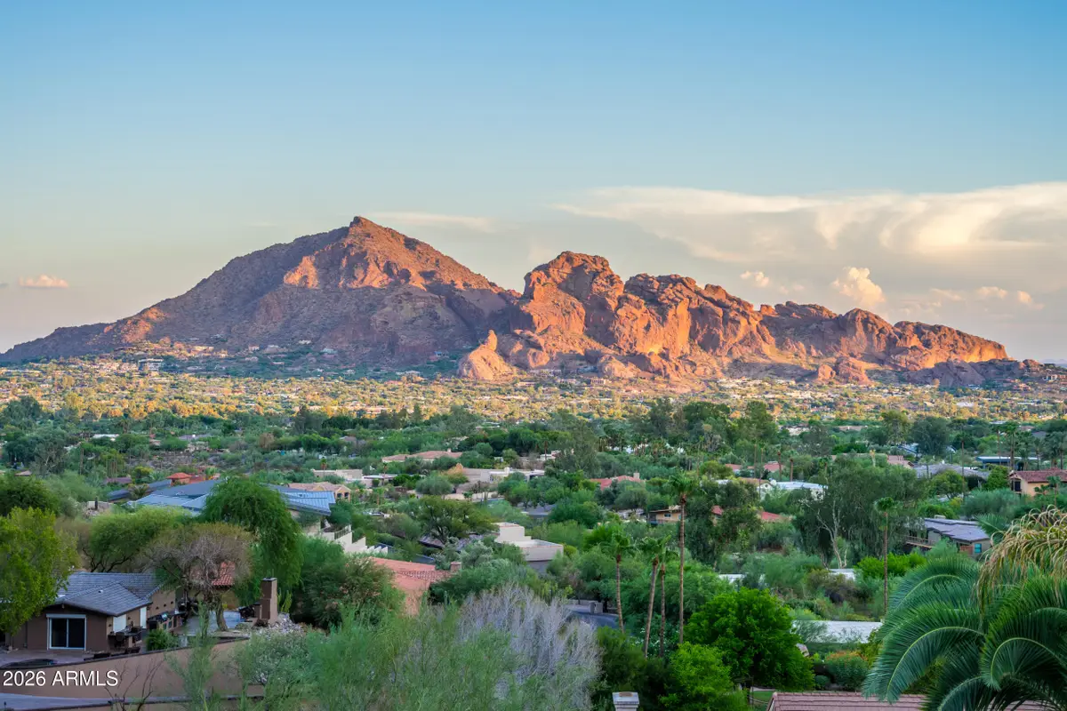 4455 E Moonlight Way, Paradise Valley, AZ 85253 - Image #1