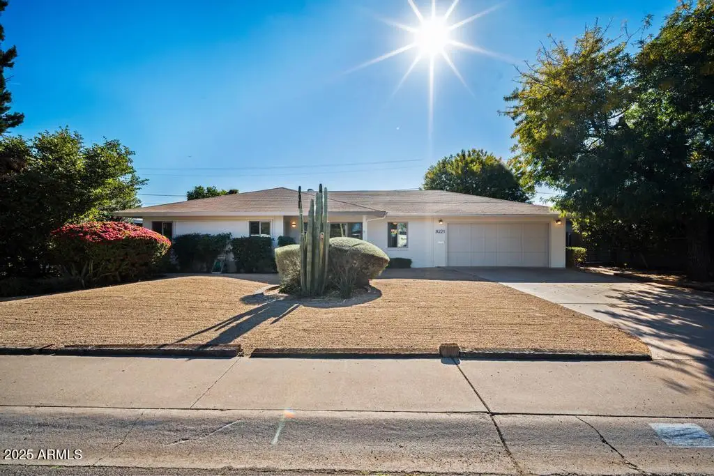 8221 E Edgemont Avenue, Scottsdale, AZ 85257 - Image #1