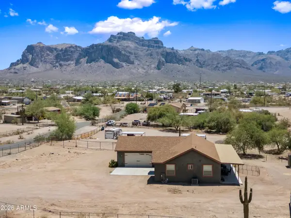 2235 E Cody Street, Apache Junction, AZ 85119