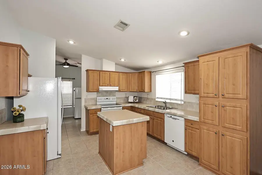 10960 N 67th Avenue #92, Glendale, AZ 85304 - #2