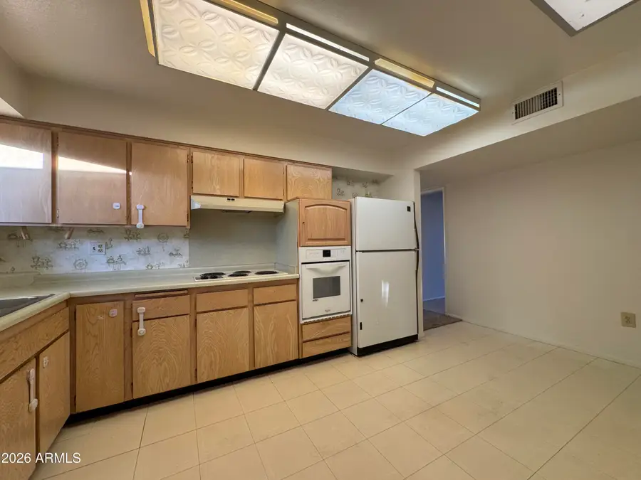 14206 N Crown Point Court, Sun City, AZ 85351 - Image #3