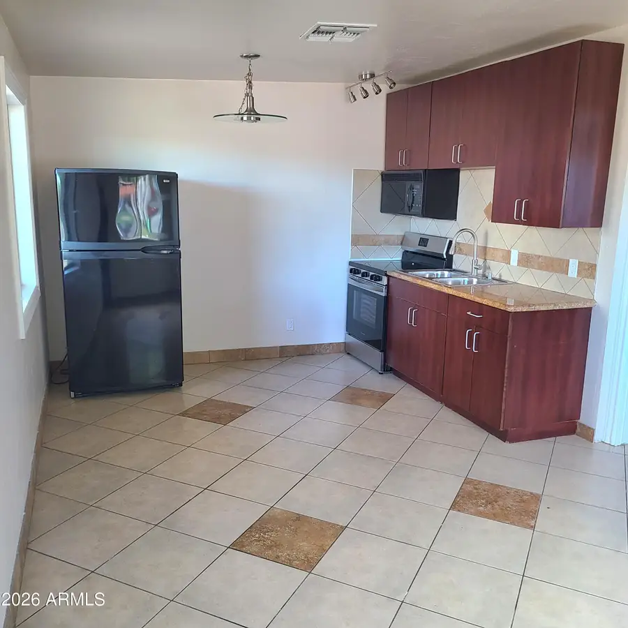 105 S Hardy Drive, Tempe, AZ 85281 - Image #3