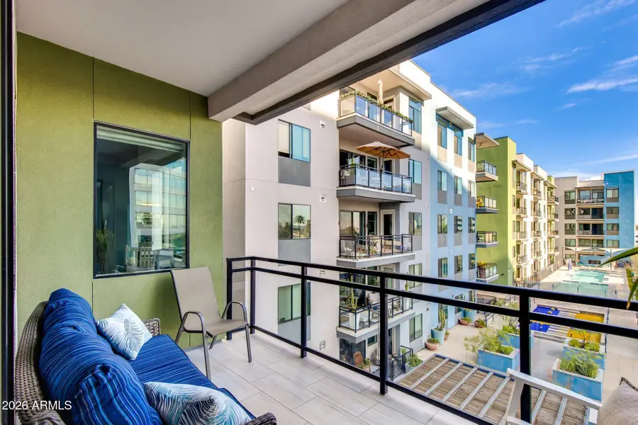 3131 N Central Avenue #5002, Phoenix, AZ 85012 - Image #2