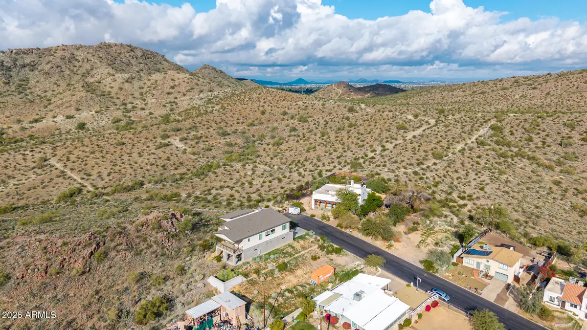 1409 E Sunnyside Drive #9, Phoenix, AZ 85020 - Image #1