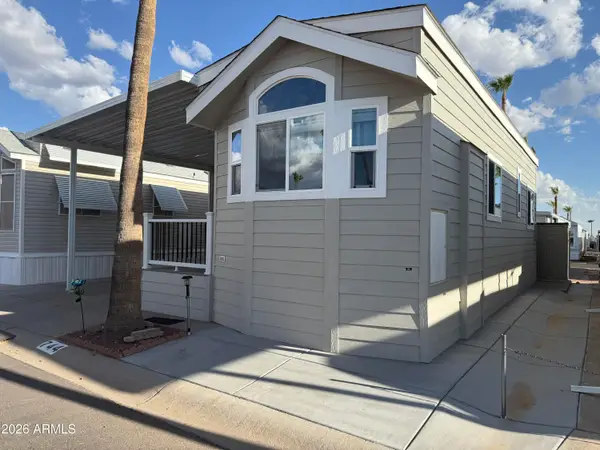 744 Emerald Drive, Apache Junction, AZ 85119