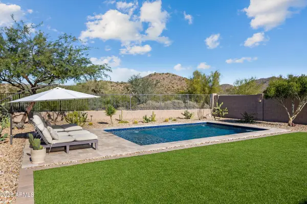 7676 W Fetlock Trail, Peoria, AZ 85383