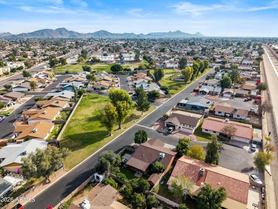 10406 N 41st Drive, Phoenix, AZ 85051 - Image #3