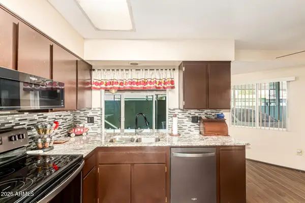 10870 W Santa Fe Drive, Sun City, AZ 85351