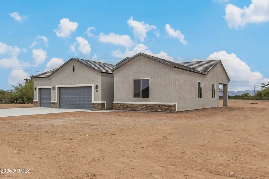 57078 W Macie Lane, Maricopa, AZ 85139 - Image #2