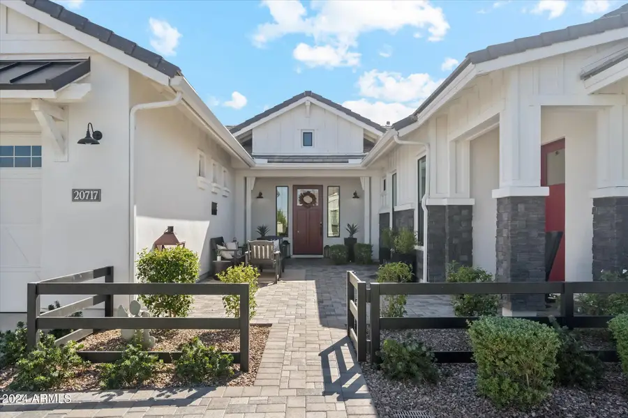 20717 E Pummelos Road, Queen Creek, AZ 85142 - Image #2