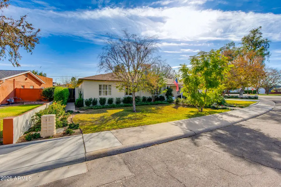 215 E Orange Drive, Phoenix, AZ 85012 - Image #3