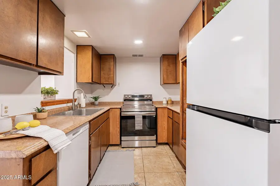 551 W Harding Avenue, Coolidge, AZ 85128 - Image #3