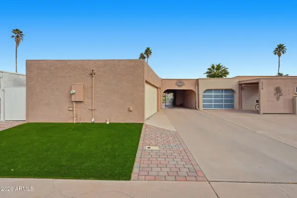 2217 N Recker Road, Mesa, AZ 85215