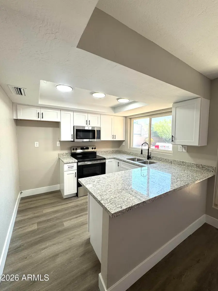 2003 N 51st Way, Phoenix, AZ 85008 - Image #2