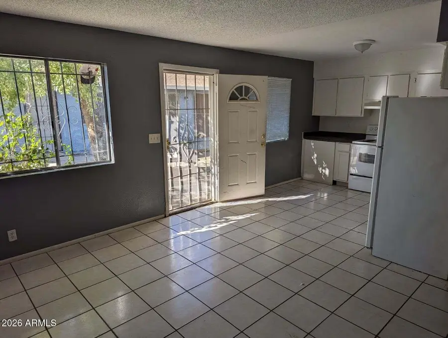 2957 E Atlanta Avenue, Phoenix, AZ 85040 - Image #2