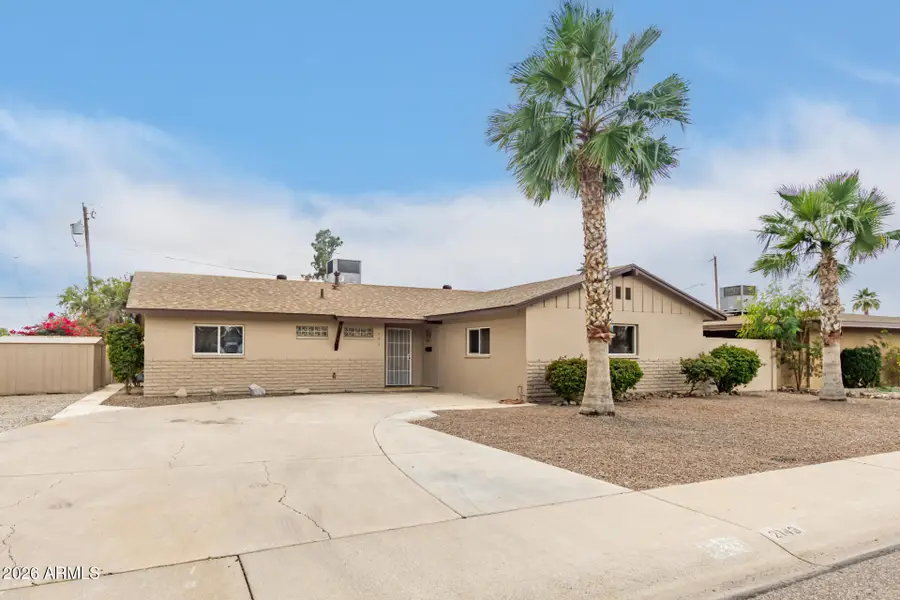2143 W Willow Avenue, Phoenix, AZ 85029 - Image #2