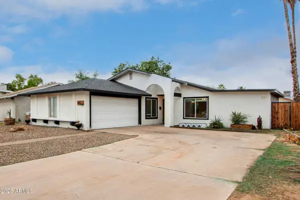 1012 S Santa Barbara Drive, Mesa, AZ 85202