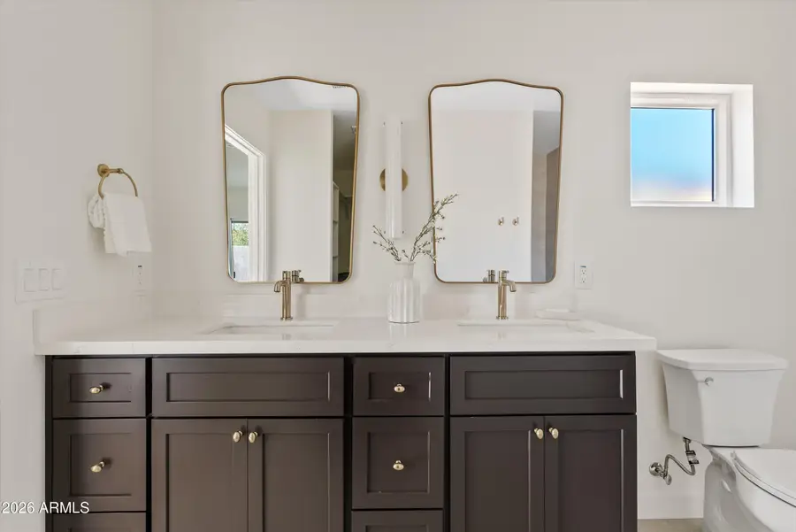 2941 E Cheery Lynn Road, Phoenix, AZ 85016 - Image #3