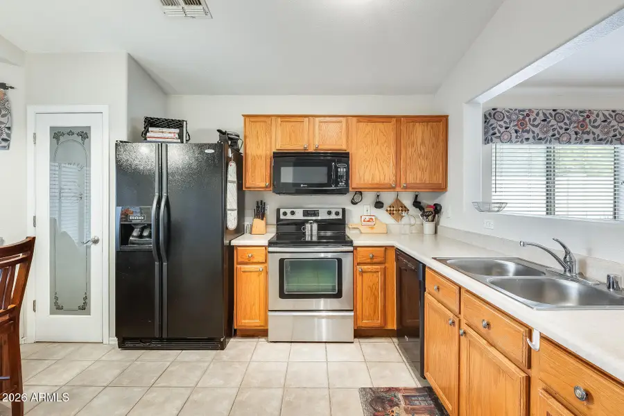 17729 N Woodrose Avenue, Surprise, AZ 85374 - Image #2