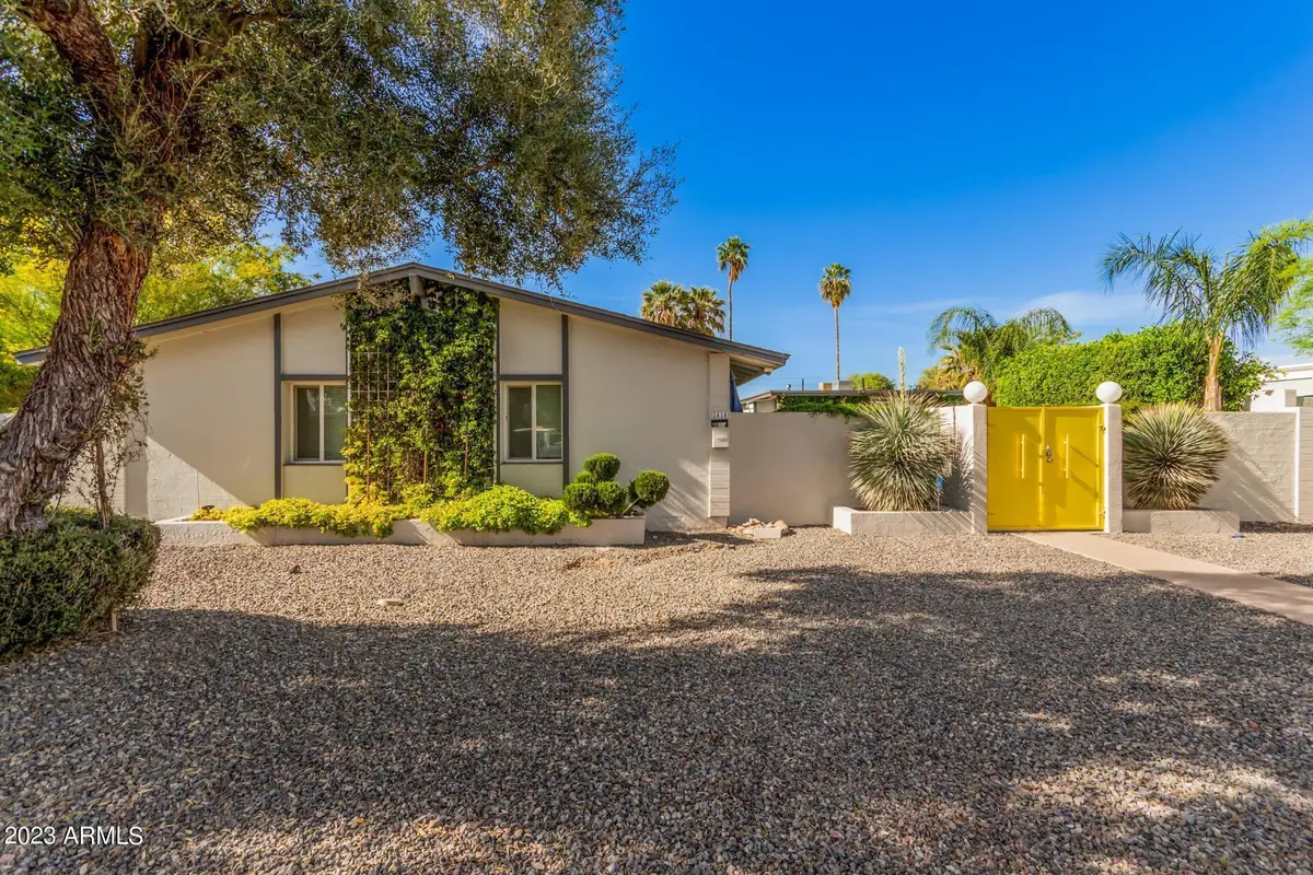 2414 W Paradise Drive, Phoenix, AZ 85029 - Image #1